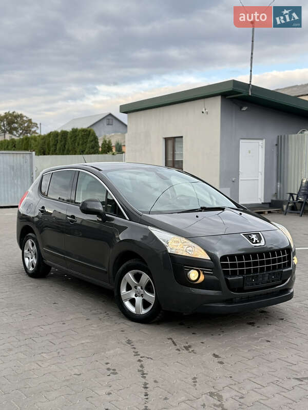 Внедорожник / Кроссовер Peugeot 3008 2012 в Луцке