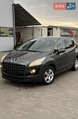Позашляховик / Кросовер Peugeot 3008 2012 в Луцьку