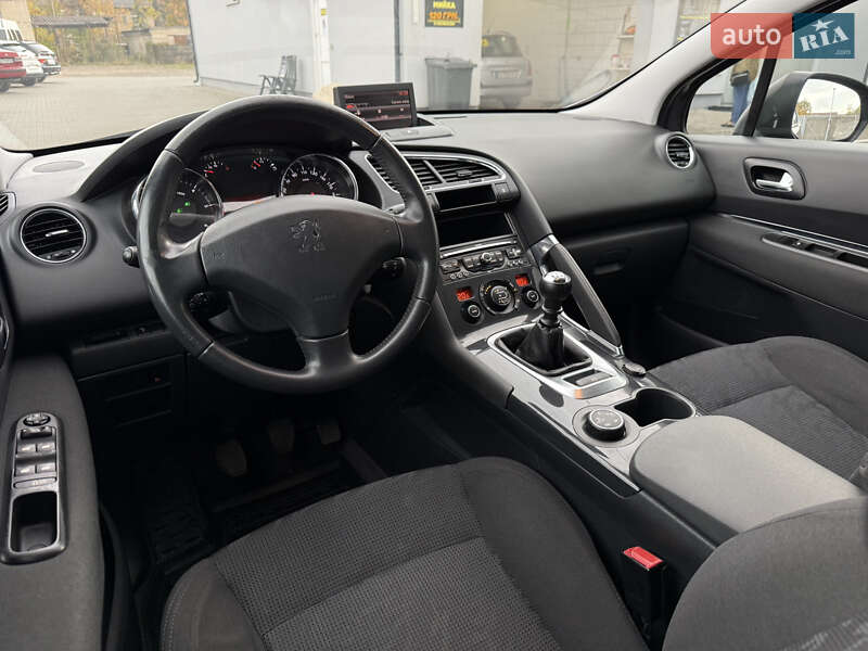 Внедорожник / Кроссовер Peugeot 3008 2012 в Луцке