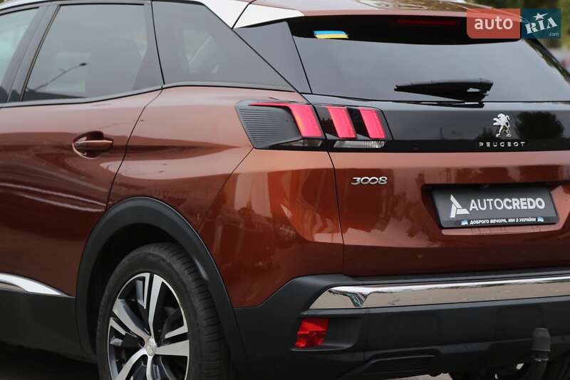 Внедорожник / Кроссовер Peugeot 3008 2016 в Киеве