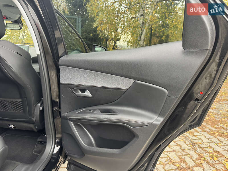 Внедорожник / Кроссовер Peugeot 3008 2020 в Стрые фото 44 Внедорожник / Кроссовер Peugeot 3008 2020 в Стрые
