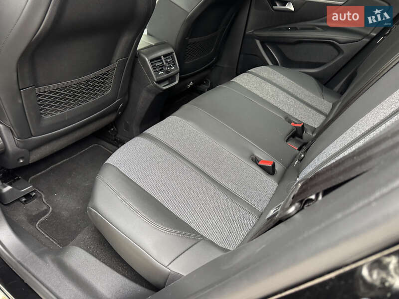 Внедорожник / Кроссовер Peugeot 3008 2020 в Стрые фото 49 Внедорожник / Кроссовер Peugeot 3008 2020 в Стрые