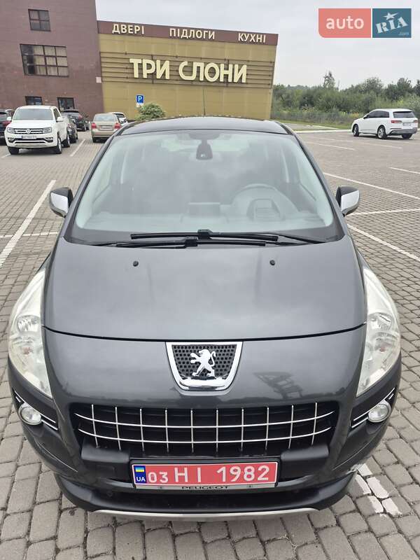 Позашляховик / Кросовер Peugeot 3008 2013 в Львові фото 20 Позашляховик / Кросовер Peugeot 3008 2013 в Львові