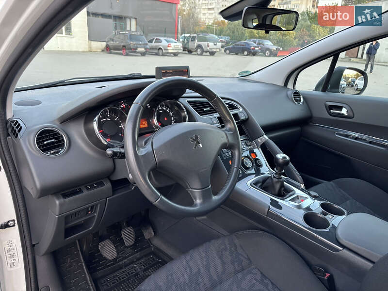 Позашляховик / Кросовер Peugeot 3008 2010 в Черкасах