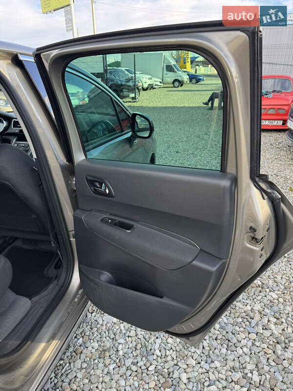 Внедорожник / Кроссовер Peugeot 3008 2013 в Ивано-Франковске