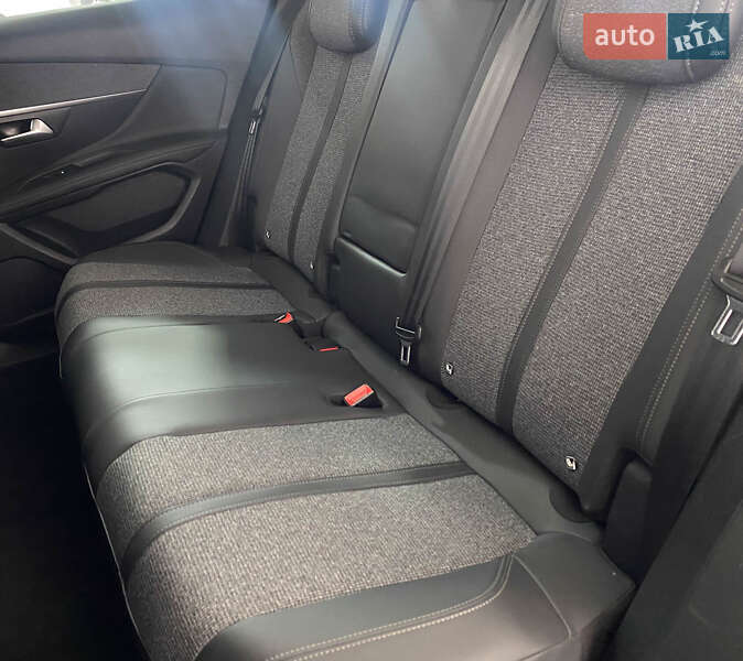 Позашляховик / Кросовер Peugeot 3008 2020 в Львові