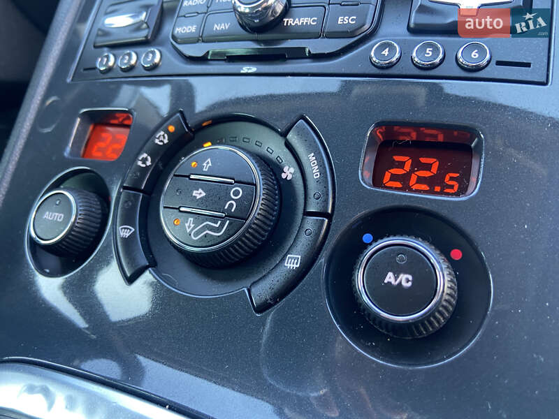 Внедорожник / Кроссовер Peugeot 3008 2012 в Львове фото 27 Внедорожник / Кроссовер Peugeot 3008 2012 в Львове