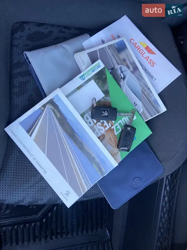 Внедорожник / Кроссовер Peugeot 3008 2012 в Львове документ 2 фото Внедорожник / Кроссовер Peugeot 3008 2012 в Львове документ