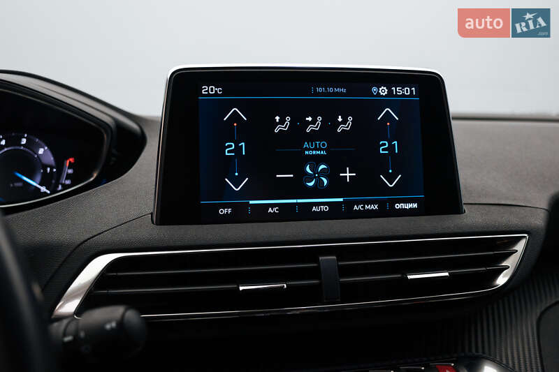 Внедорожник / Кроссовер Peugeot 3008 2023 в Киеве