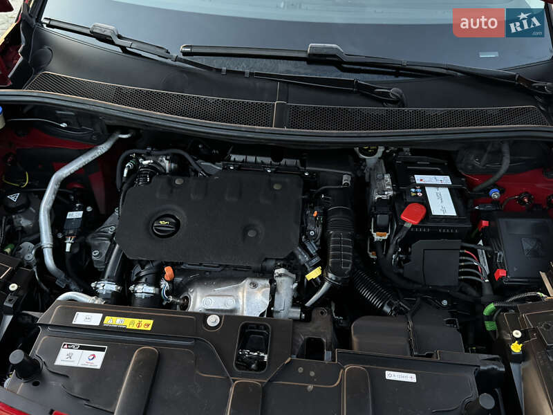 Внедорожник / Кроссовер Peugeot 3008 2021 в Дубно