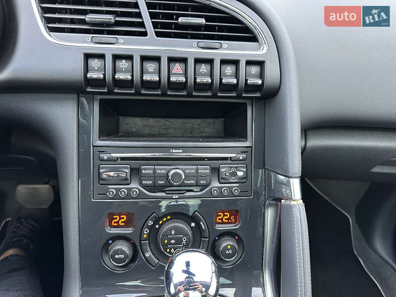 Позашляховик / Кросовер Peugeot 3008 2011 в Луцьку