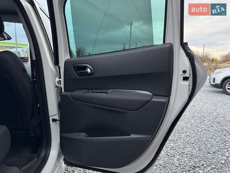 Позашляховик / Кросовер Peugeot 3008 2011 в Стрию