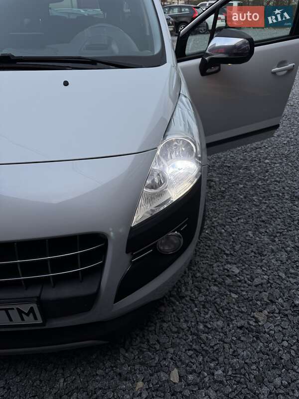 Позашляховик / Кросовер Peugeot 3008 2011 в Стрию