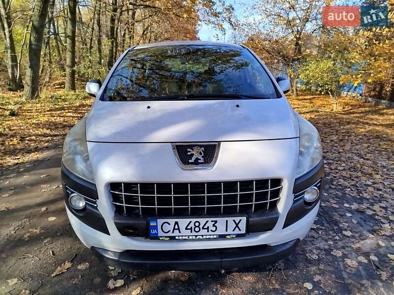 Внедорожник / Кроссовер Peugeot 3008 2011 в Черкассах фото 3 Внедорожник / Кроссовер Peugeot 3008 2011 в Черкассах