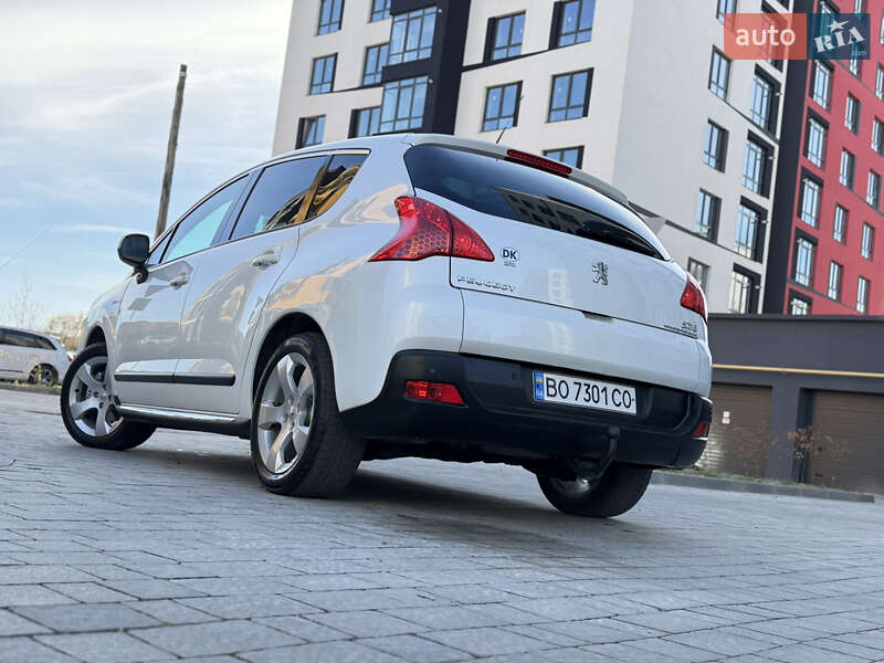 Внедорожник / Кроссовер Peugeot 3008 2010 в Ивано-Франковске