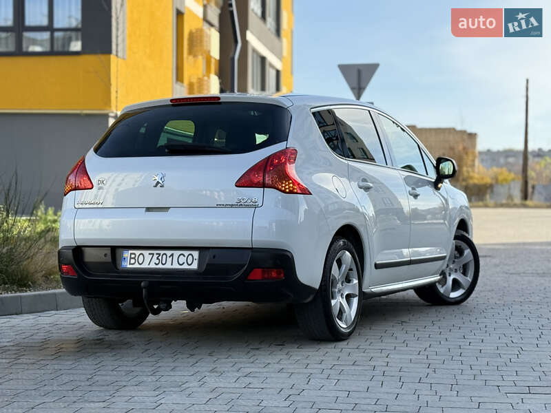Внедорожник / Кроссовер Peugeot 3008 2010 в Ивано-Франковске