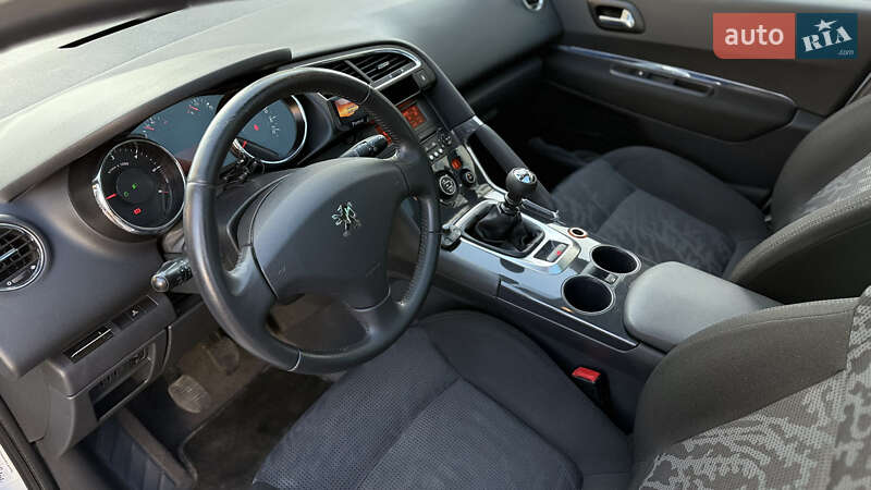 Внедорожник / Кроссовер Peugeot 3008 2010 в Ивано-Франковске
