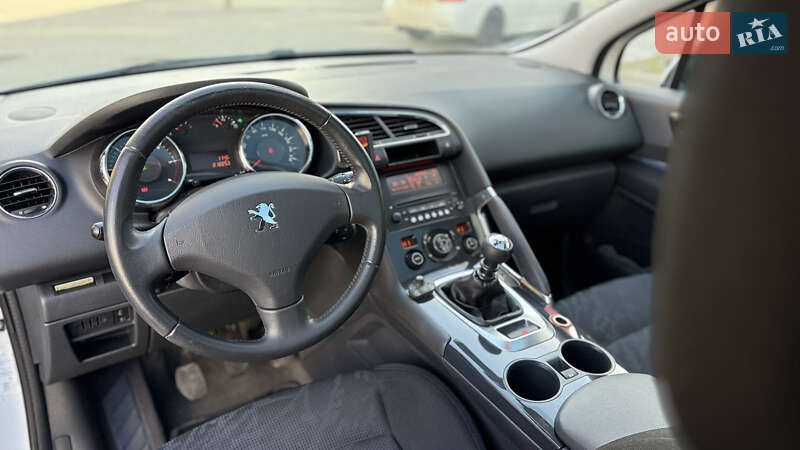 Внедорожник / Кроссовер Peugeot 3008 2010 в Ивано-Франковске
