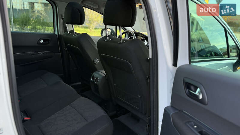 Внедорожник / Кроссовер Peugeot 3008 2010 в Ивано-Франковске