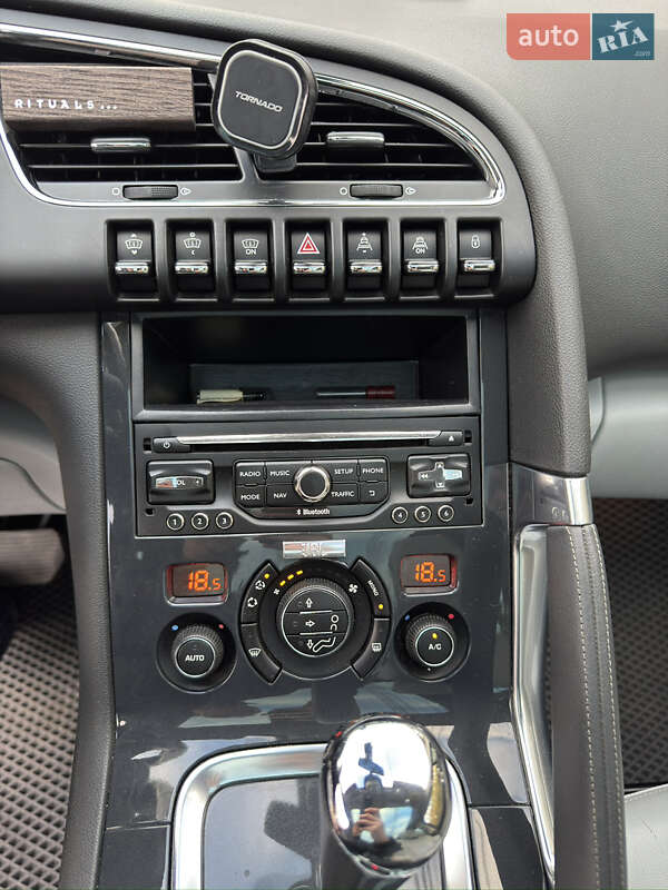 Позашляховик / Кросовер Peugeot 3008 2014 в Виноградові