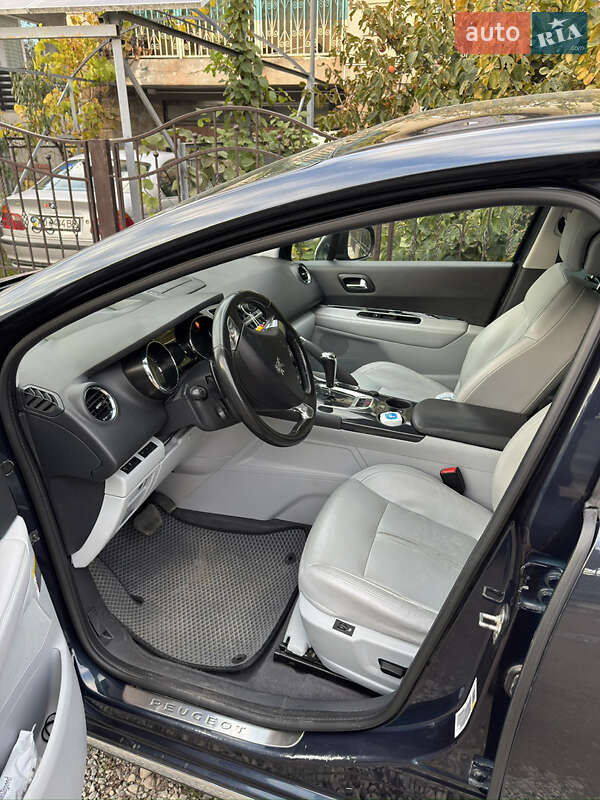 Позашляховик / Кросовер Peugeot 3008 2014 в Виноградові