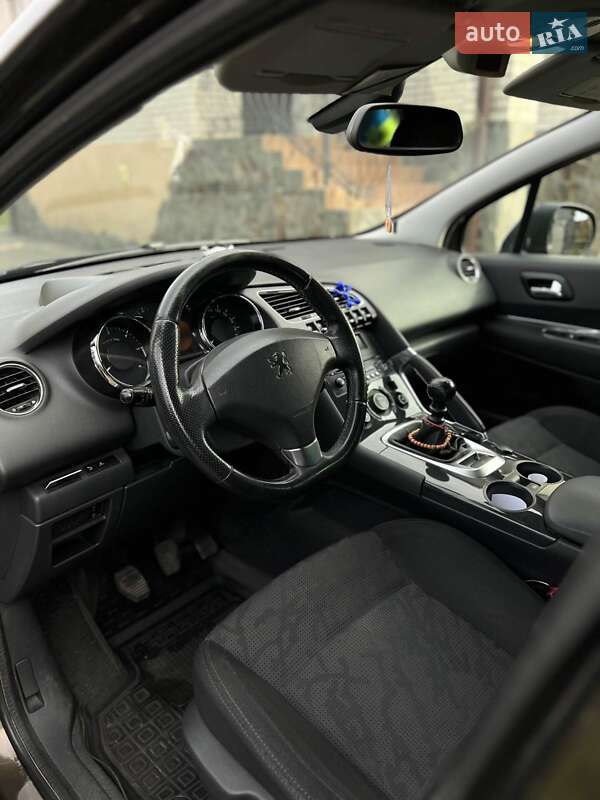 Внедорожник / Кроссовер Peugeot 3008 2010 в Шацке