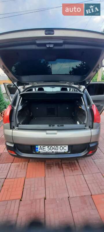 Внедорожник / Кроссовер Peugeot 3008 2011 в Днепре