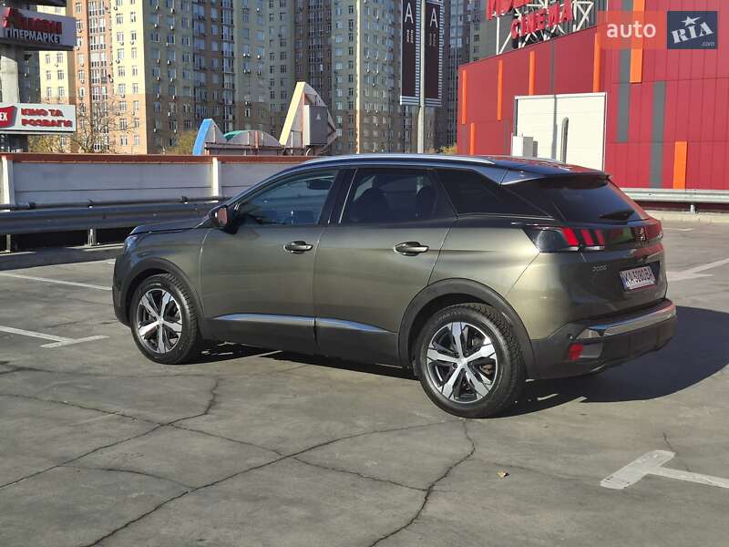 Позашляховик / Кросовер Peugeot 3008 2020 в Києві