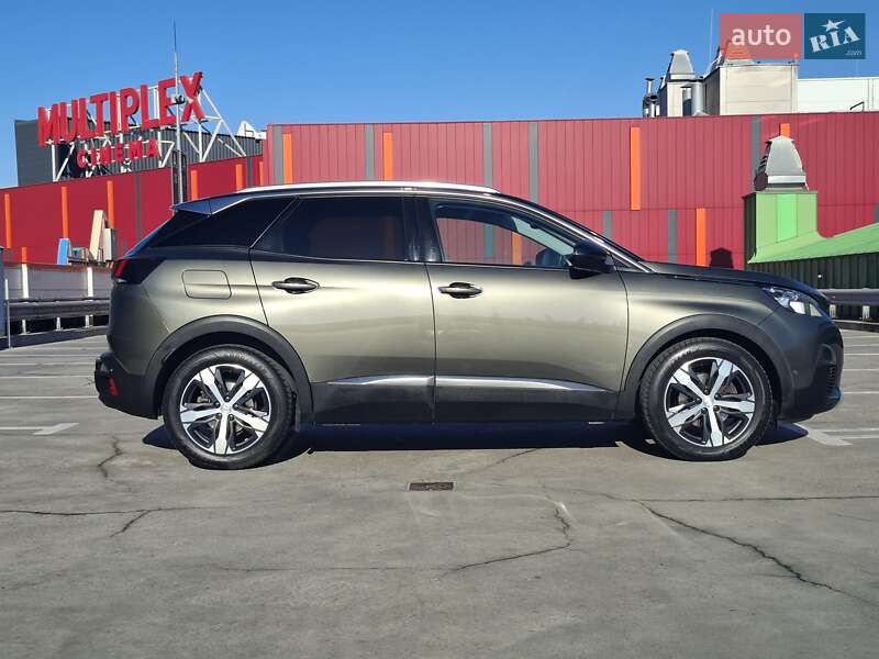 Позашляховик / Кросовер Peugeot 3008 2020 в Києві