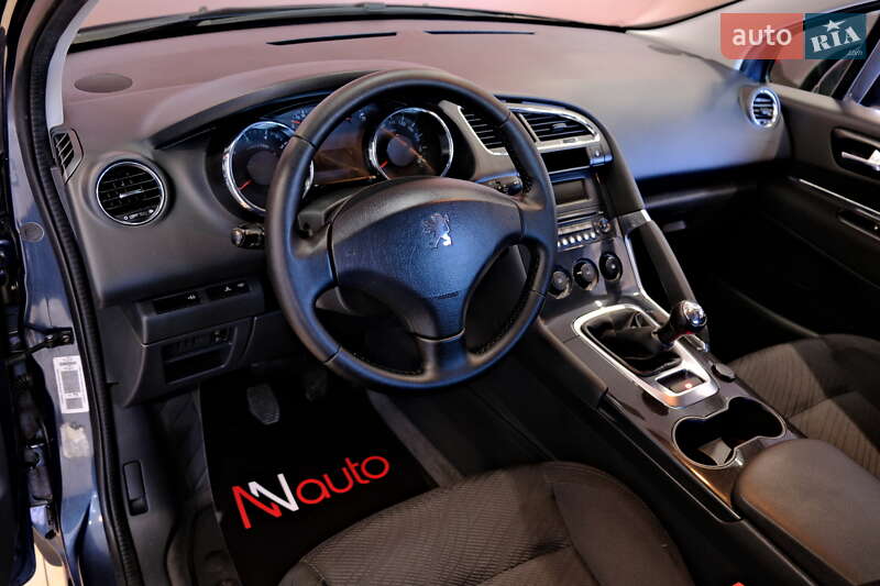 Внедорожник / Кроссовер Peugeot 3008 2011 в Одессе