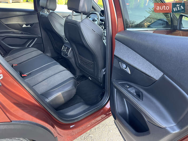 Позашляховик / Кросовер Peugeot 3008 2017 в Самборі