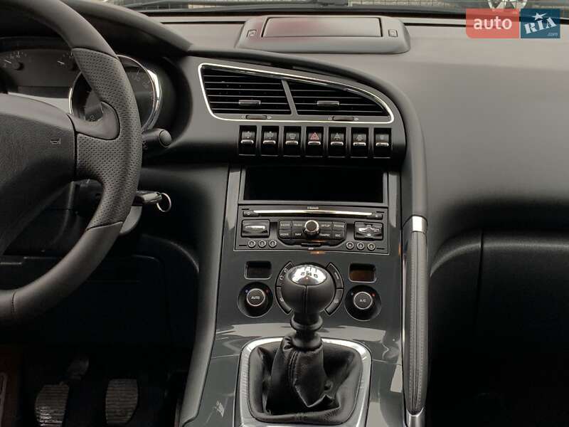 Позашляховик / Кросовер Peugeot 3008 2011 в Бердичеві
