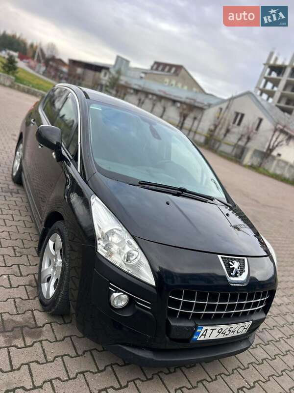 Внедорожник / Кроссовер Peugeot 3008 2011 в Ивано-Франковске