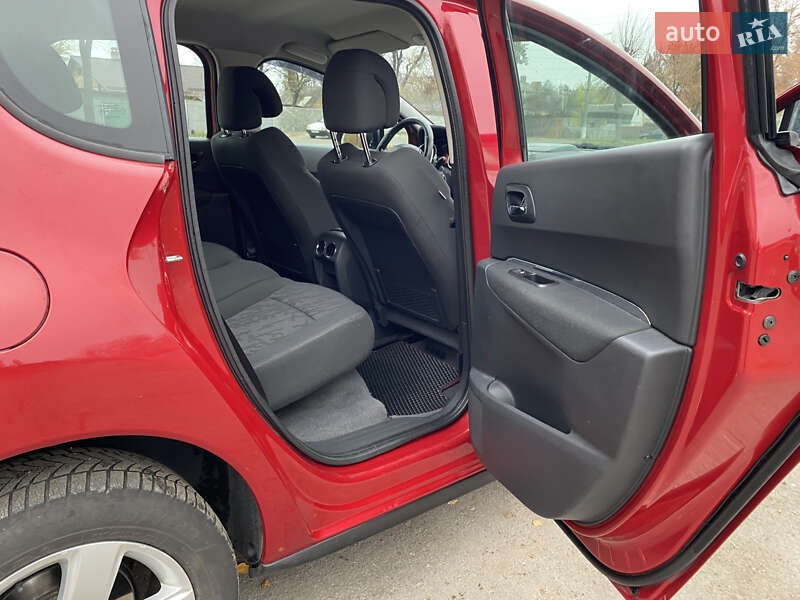 Внедорожник / Кроссовер Peugeot 3008 2012 в Переяславе фото 12 Внедорожник / Кроссовер Peugeot 3008 2012 в Переяславе