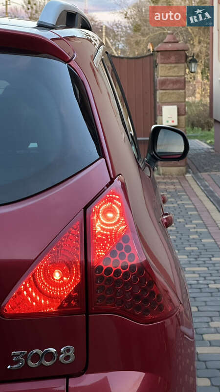 Позашляховик / Кросовер Peugeot 3008 2009 в Радехові