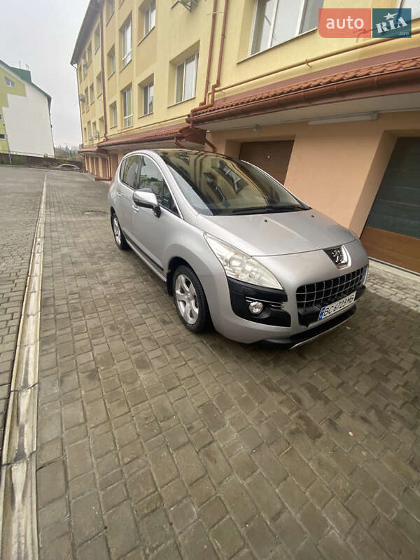 Позашляховик / Кросовер Peugeot 3008 2009 в Львові