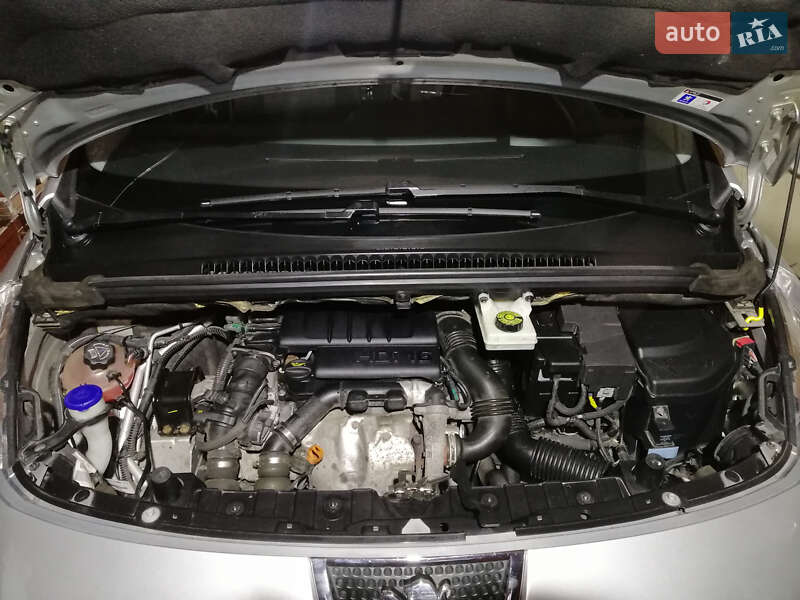 Позашляховик / Кросовер Peugeot 3008 2009 в Львові