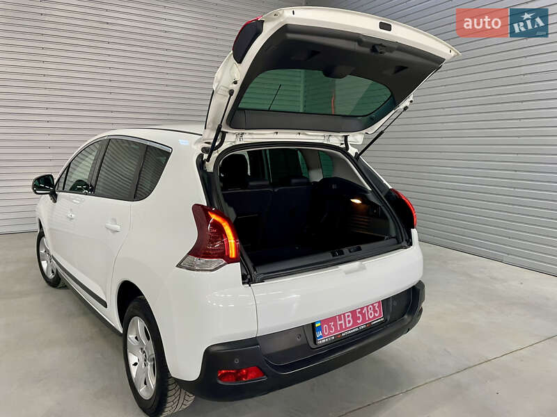 Внедорожник / Кроссовер Peugeot 3008 2014 в Стрые