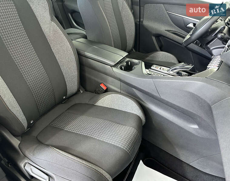 Внедорожник / Кроссовер Peugeot 3008 2021 в Львове