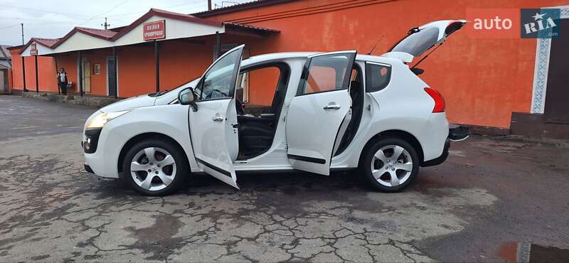 Внедорожник / Кроссовер Peugeot 3008 2012 в Новоархангельске