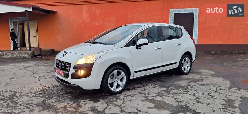 Внедорожник / Кроссовер Peugeot 3008 2012 в Новоархангельске