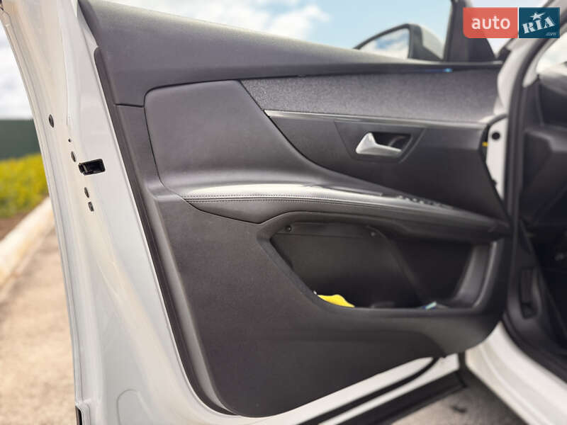 Внедорожник / Кроссовер Peugeot 3008 2020 в Киеве фото 67 Внедорожник / Кроссовер Peugeot 3008 2020 в Киеве