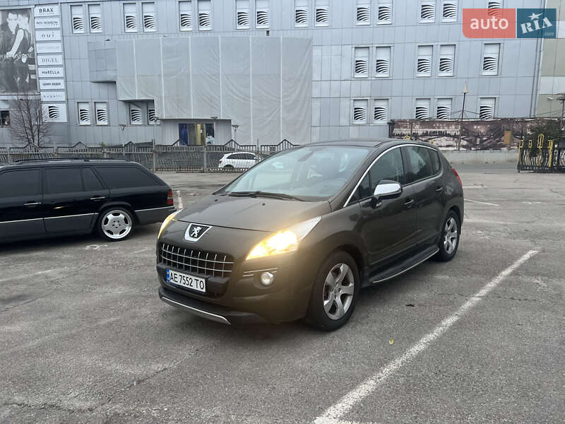Позашляховик / Кросовер Peugeot 3008 2011 в Дніпрі