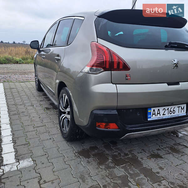 Внедорожник / Кроссовер Peugeot 3008 2014 в Борисполе