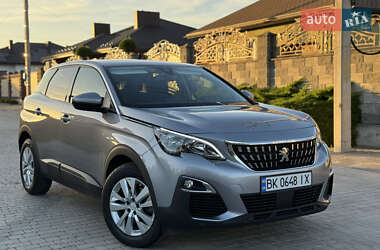 Позашляховик / Кросовер Peugeot 3008 2019 в Рівному