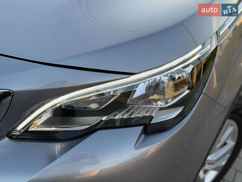 Внедорожник / Кроссовер Peugeot 3008 2019 в Ровно
