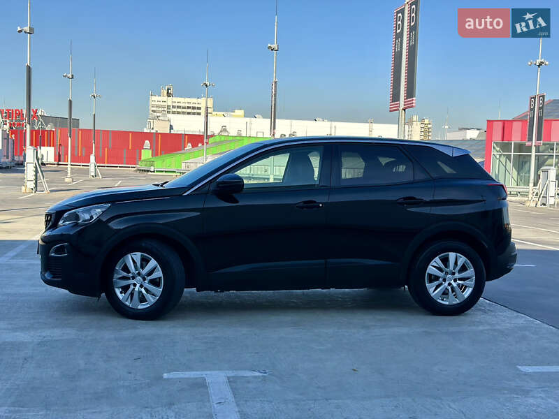 Внедорожник / Кроссовер Peugeot 3008 2020 в Киеве
