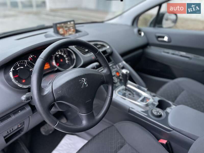 Внедорожник / Кроссовер Peugeot 3008 2015 в Сумах