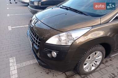 Позашляховик / Кросовер Peugeot 3008 2010 в Хмельницькому
