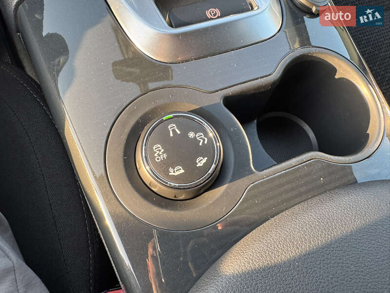 Позашляховик / Кросовер Peugeot 3008 2014 в Хмельницькому